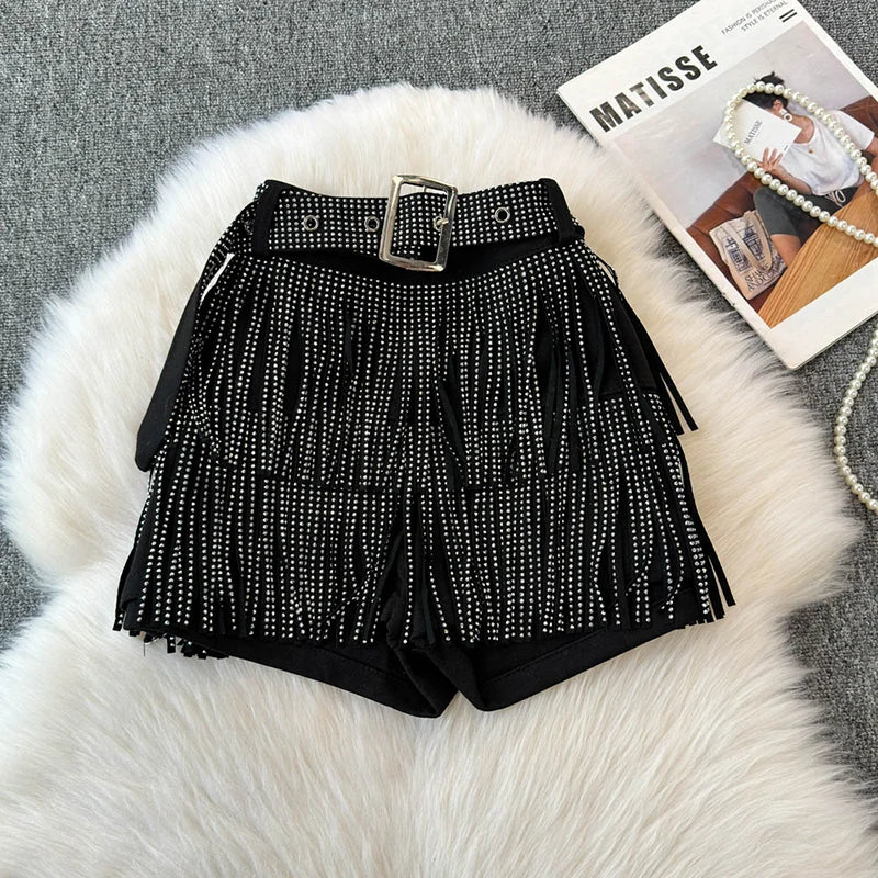 XFPV American Style Women's Shorts Summer Belt Gathered Waist Zipper Spliced Beading Tassel Shorts Female New Fashion 22D1803