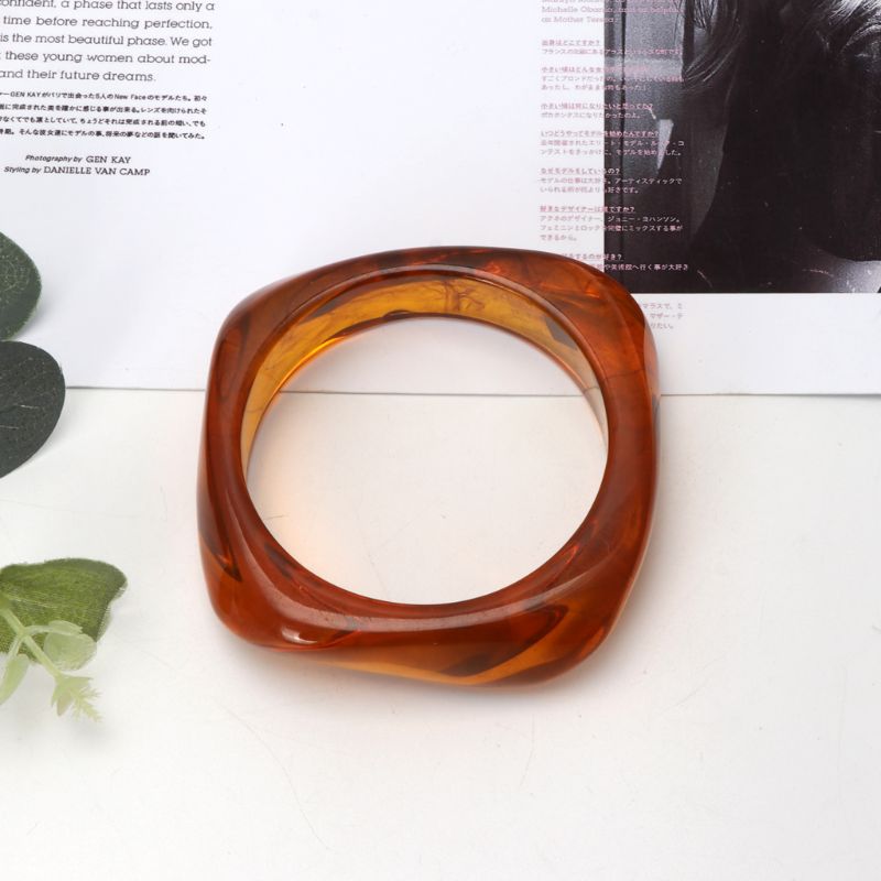 Niche Tortoiseshell Acrylic Bracelet Resin Leopard Mottled Bangle Gift for Wife