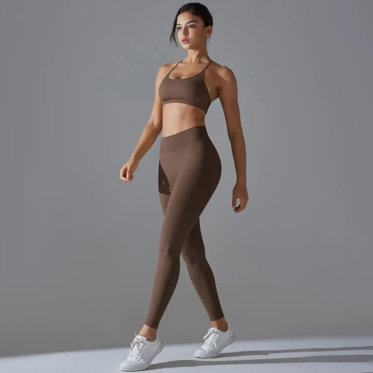 Customized LOGO seamless tight cross back sports underwear yoga set running fitness women's two-piece set