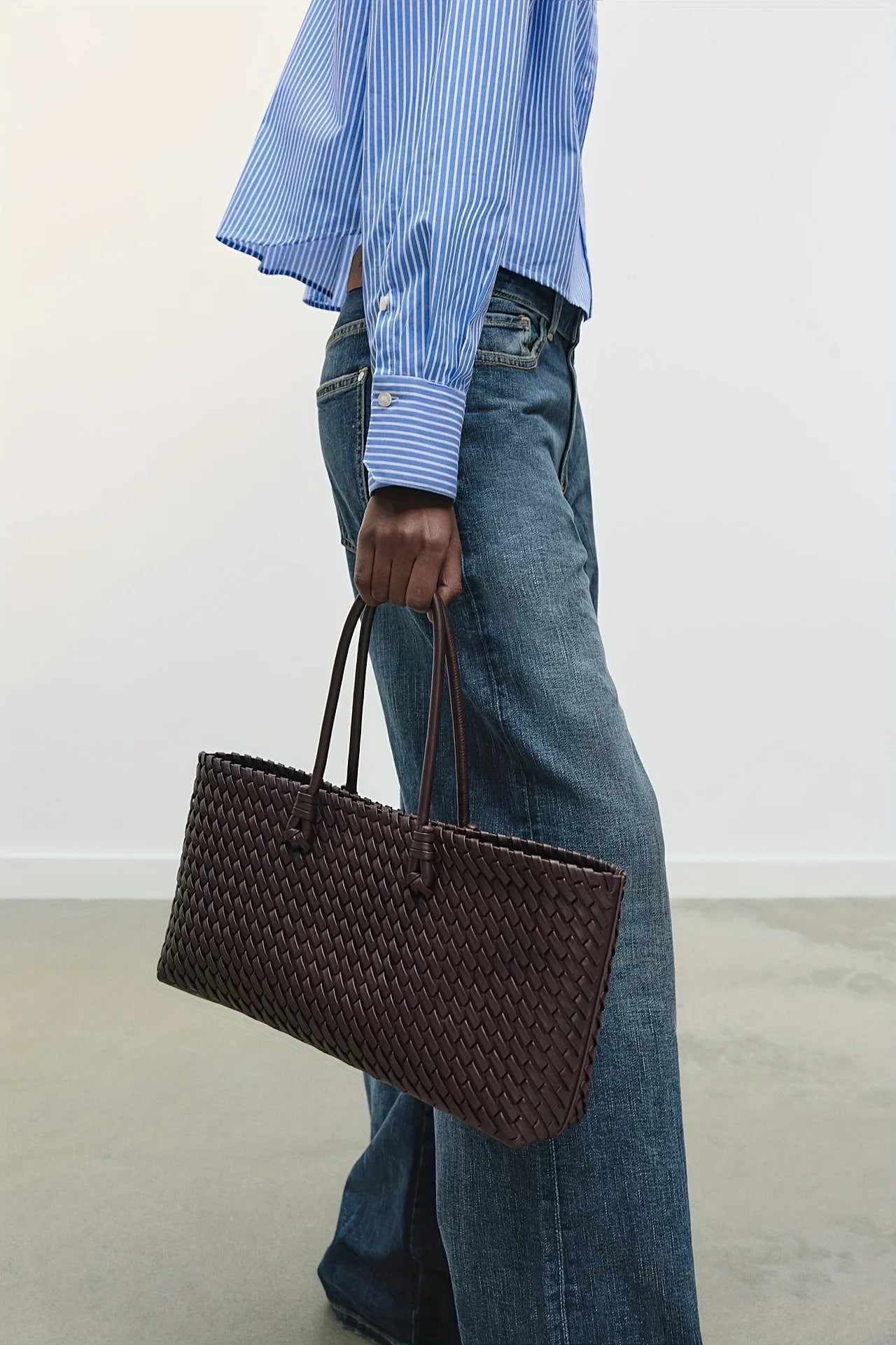 Luxury Handwoven Tote Bag- Elegant Women's Shoulder Purse, Spacious Multi-Functional Travel Bag for Daily Commute & Journeys