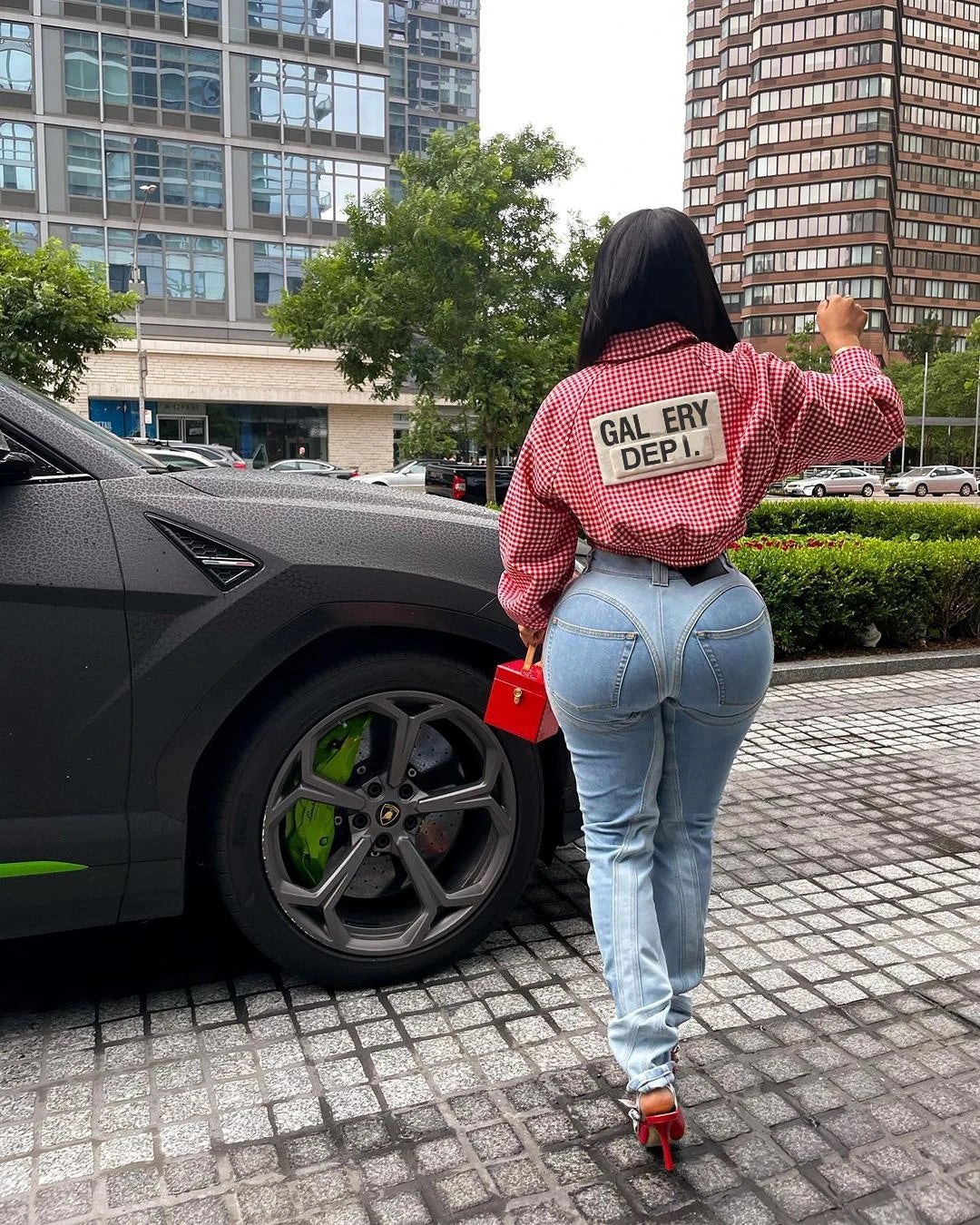 New Women's Plaid Jacket Fashion Loose Long Sleeve Single Row Button Tops Short Jacket Cardigan Coats Shirts