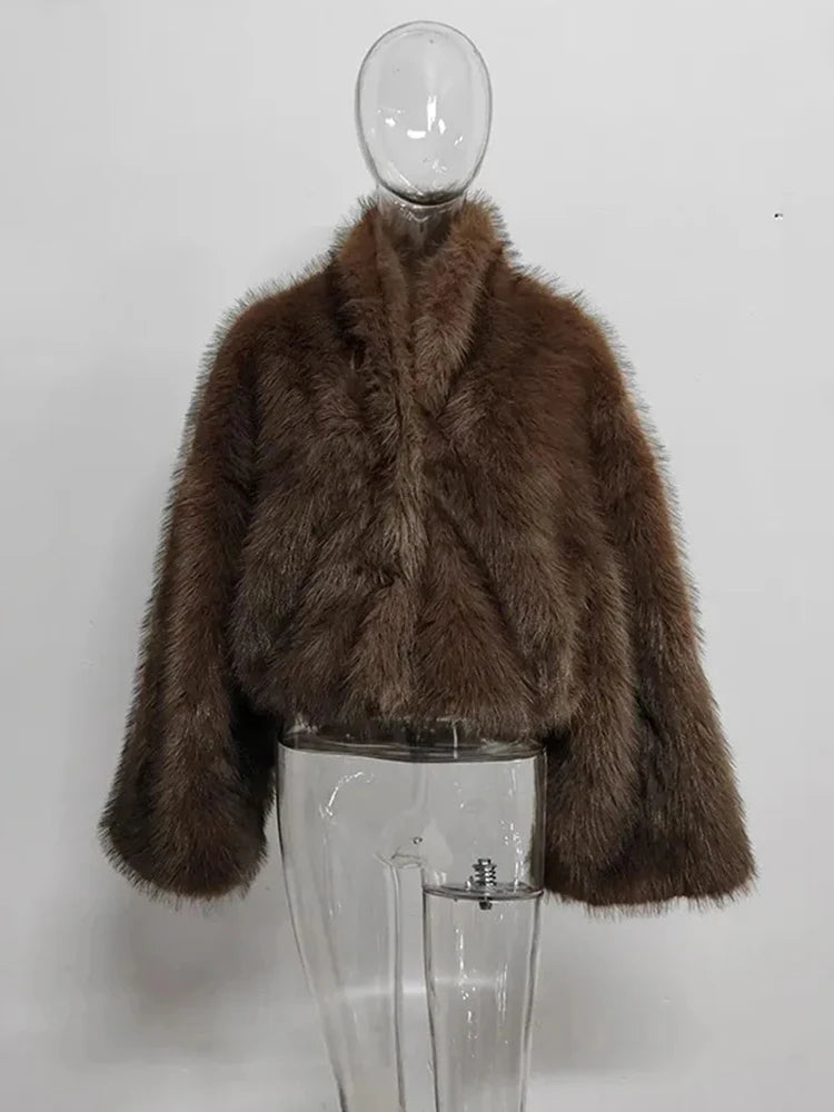 TARUXY Imitation Mink Fur Short Coat For Women Retro Niche Autumn Winter Two-wear Plush Jacket Loose High Street Faux Fur Coat
