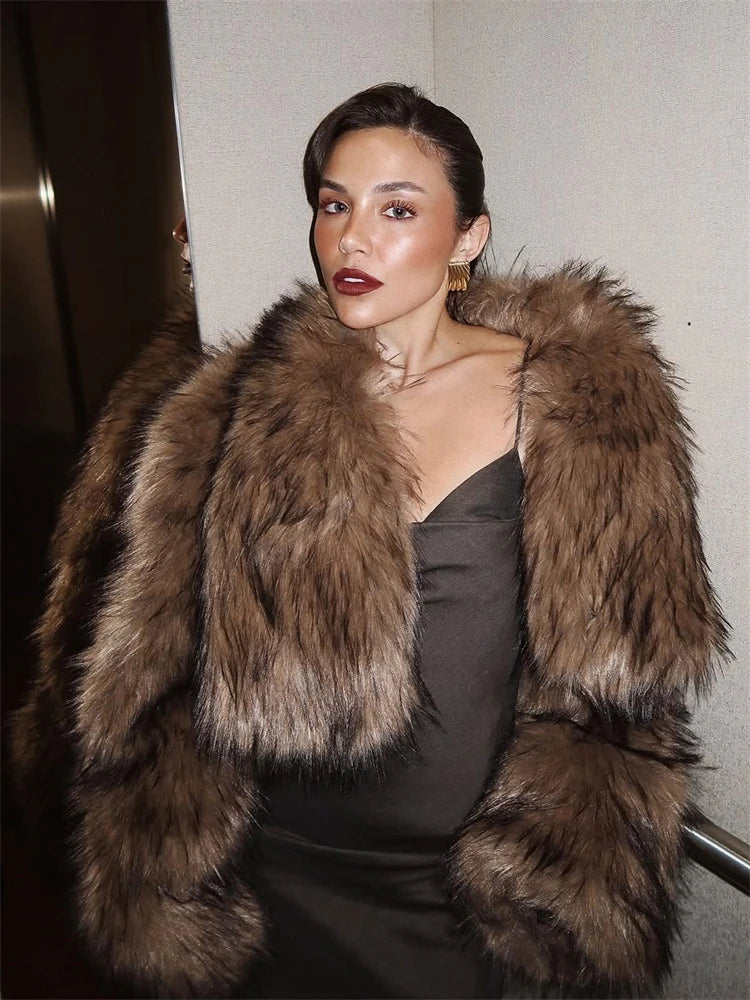 TARUXY Imitation Mink Fur Short Coat For Women Retro Niche Autumn Winter Two-wear Plush Jacket Loose High Street Faux Fur Coat