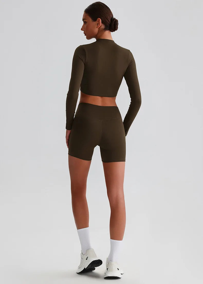 Customized LOGO Women's Skin-friendly Sports Yoga Clothing Slim Elastic Jacket Fitness Shorts Long Sleeve Two-piece Set