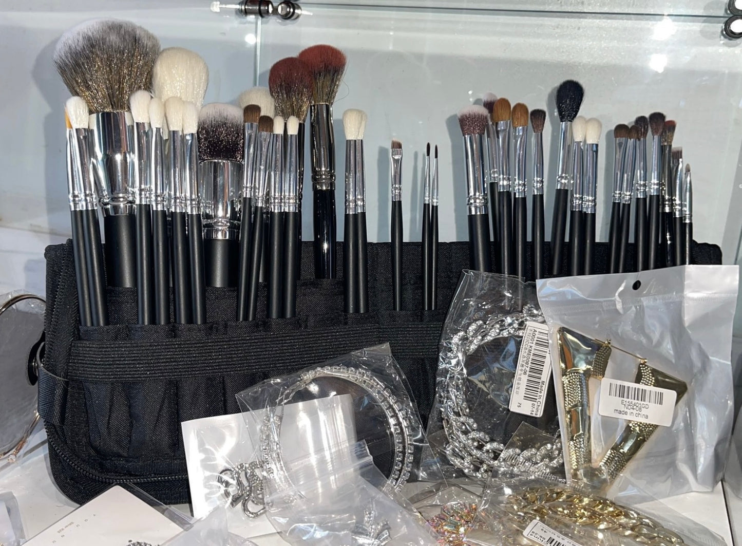 Brush set w/ case