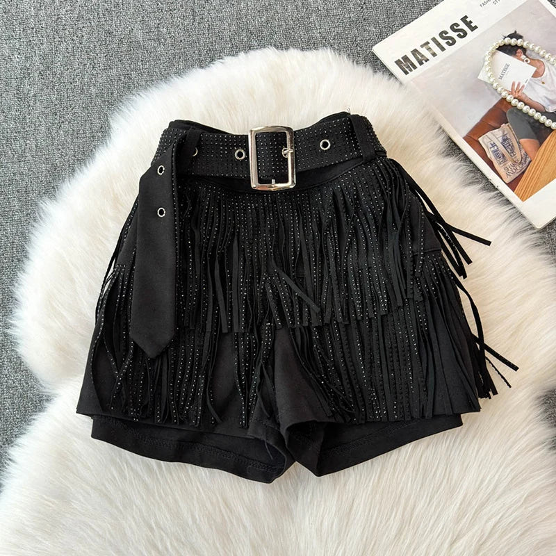 XFPV American Style Women's Shorts Summer Belt Gathered Waist Zipper Spliced Beading Tassel Shorts Female New Fashion 22D1803