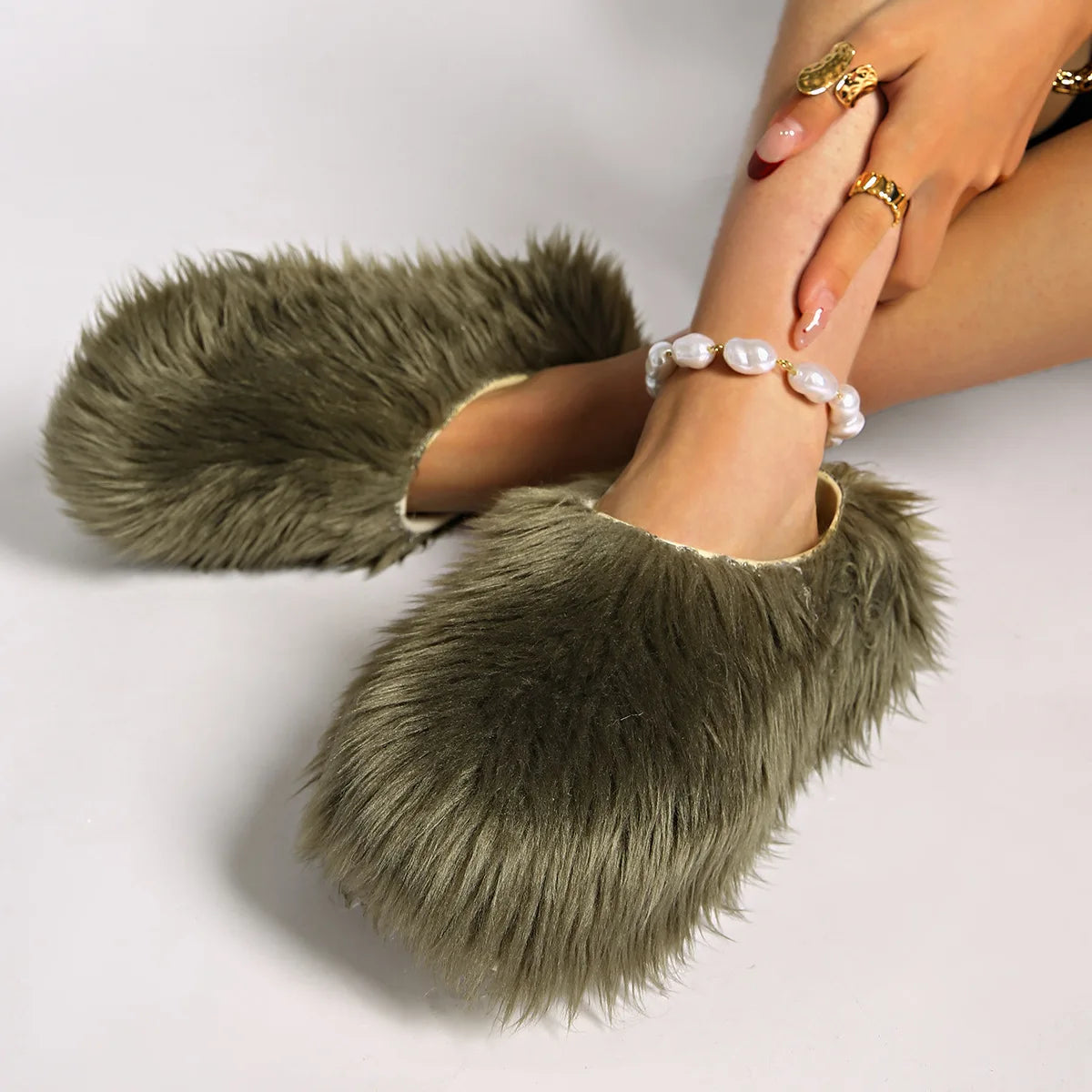 Modern Slippers Women's Faux Fur Adult Platform Mule Shoes Thick Sole Slides