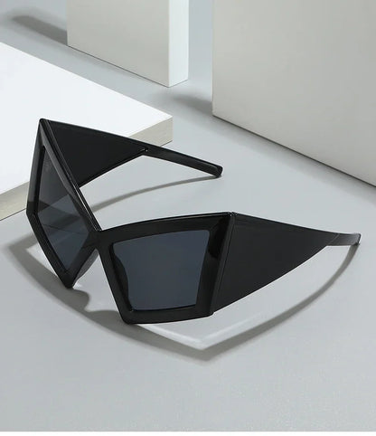 JNPCXI Fashion Oversized Cat Eye Sunglasses Women Red Shades UV400 Retro Gradient Men Wide Legs Sun Glasses