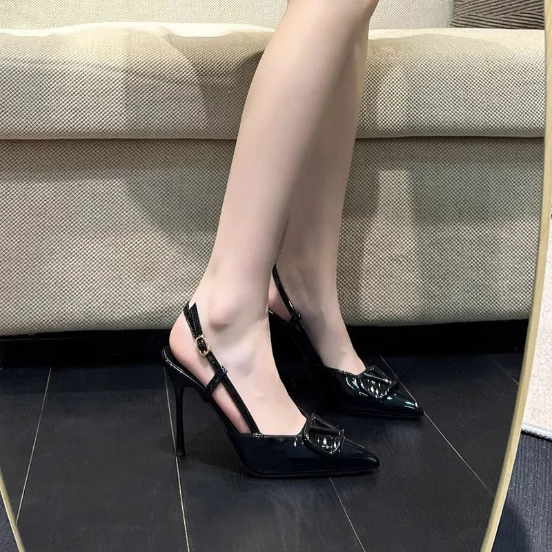 2025 New Summer Women's Sexy Mid-heel Pointed High Heels Women's Fashion Space Stiletto Sandals Women's Nude Single Shoes