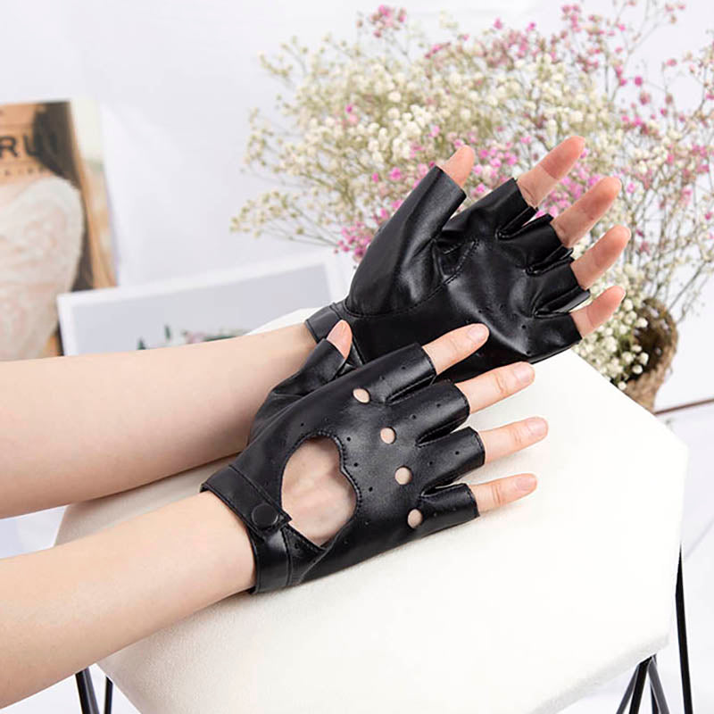 Black Punk Rivet Short PU Leather Half-Finger Gloves Women Hip-Hop Driving Motorcycle Party Cool Girl Handsome Fingerless Mitten