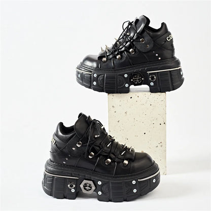 Punk Women Lace-Up Ankle Botas Mujer 2025 Rivet Metal Decoration Round Toe Thick Bottom Boots Woman Nightclub Rock Platform Shoe