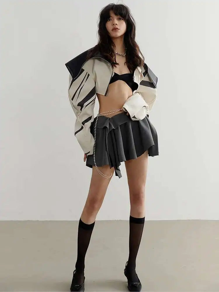 DEAT Fashion Women's Spliced Edge Contrasting Short Jackets Big Lapel Zipper Long Sleeve Short Coat Autumn 2025 New 1DF6153