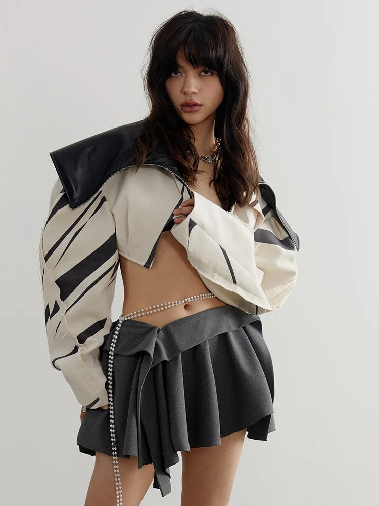 DEAT Fashion Women's Spliced Edge Contrasting Short Jackets Big Lapel Zipper Long Sleeve Short Coat Autumn 2025 New 1DF6153
