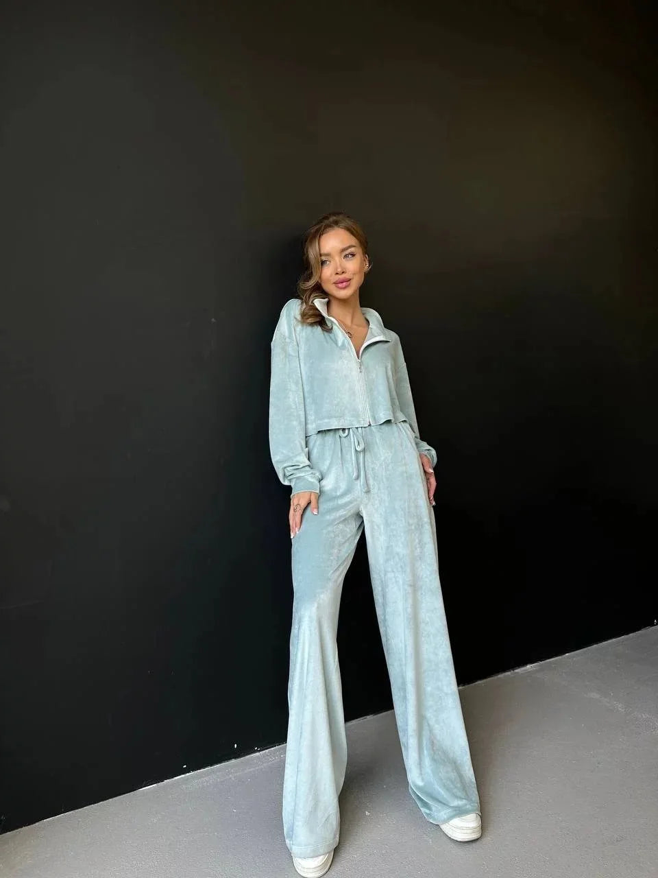 Autumn And Winter Long-sleeved Zipper Lapel Jacket Elastic Waist Wideleg Trousers Velvet Casual Two-Piece Suit For Office Ladies