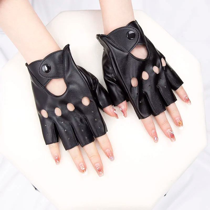 Black Punk Rivet Short PU Leather Half-Finger Gloves Women Hip-Hop Driving Motorcycle Party Cool Girl Handsome Fingerless Mitten
