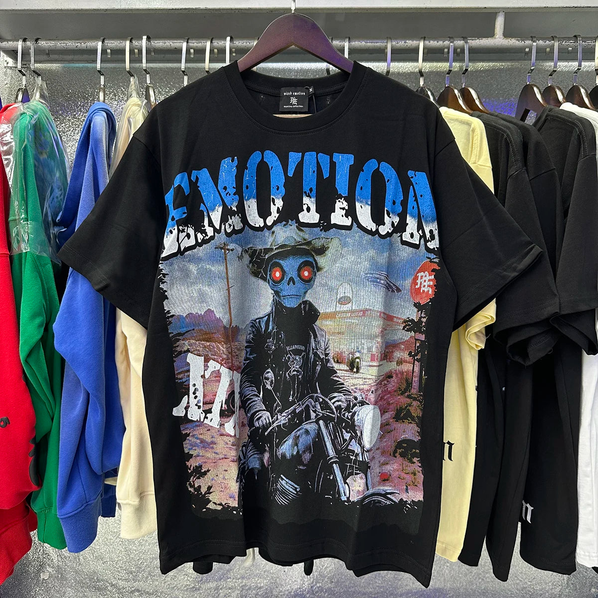 New Summer Letter Rhinestone Short Sleeve Black Mens Tshirts Streetwear Cotton Loose Round Neck Top Tees Oversized Unisex Tshirt
