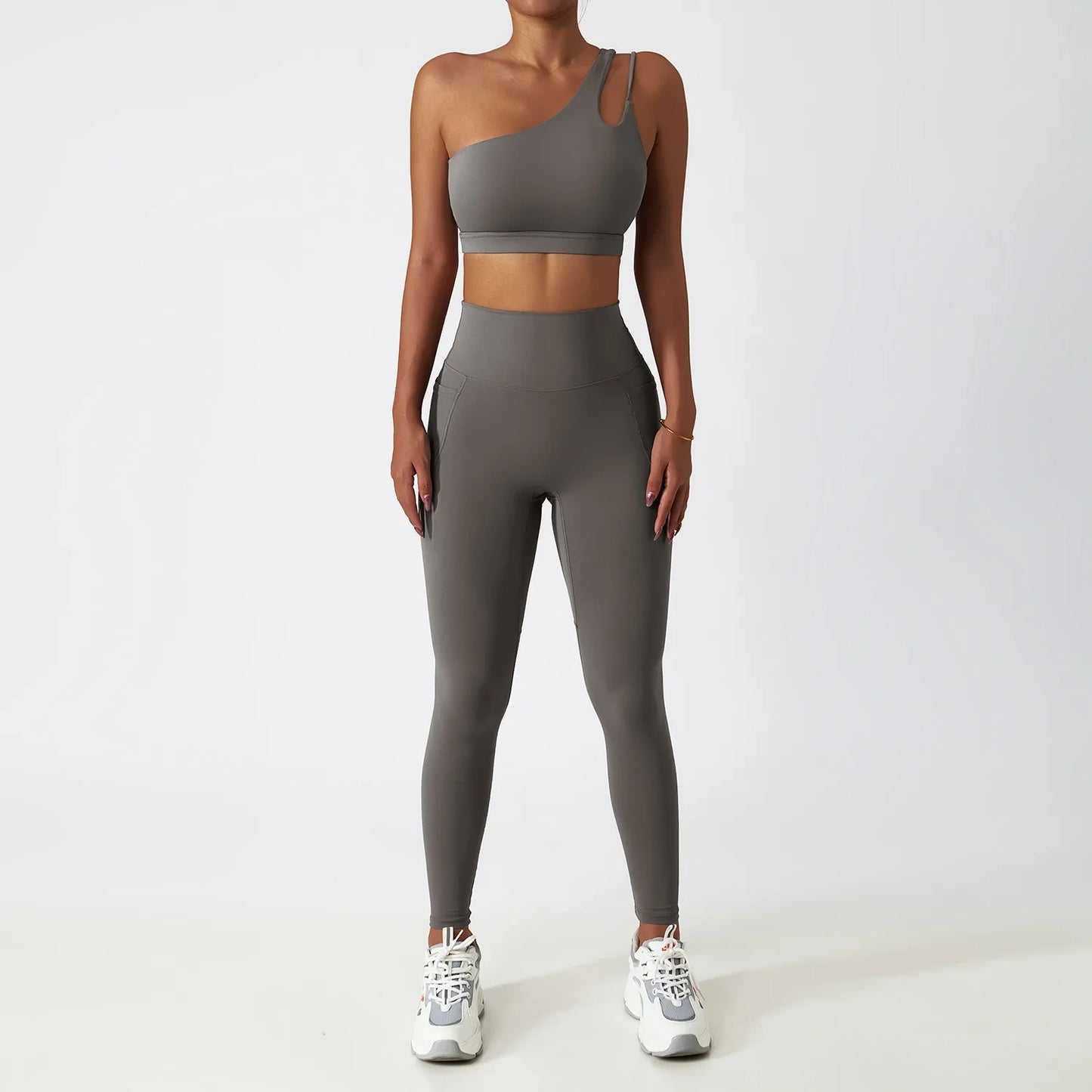 Custom LOGO High Quality One Shoulder Bra Top Pants Sports Set Environmental Friendly Women's Sportswear High Waist Sportswear