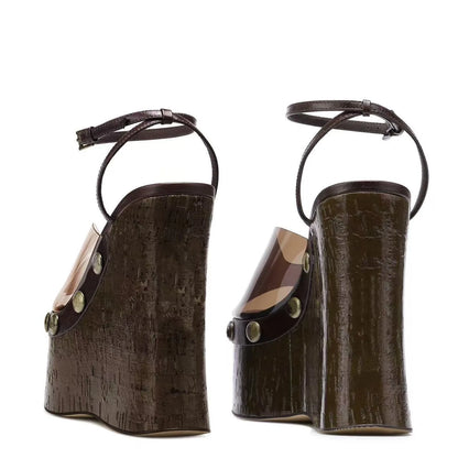 Large Rivets Embedded PVC Strap Women’s Sandals Peep Toe Wedges Super High Heels Tall Platform Sandales à Talons Heighten Shoes