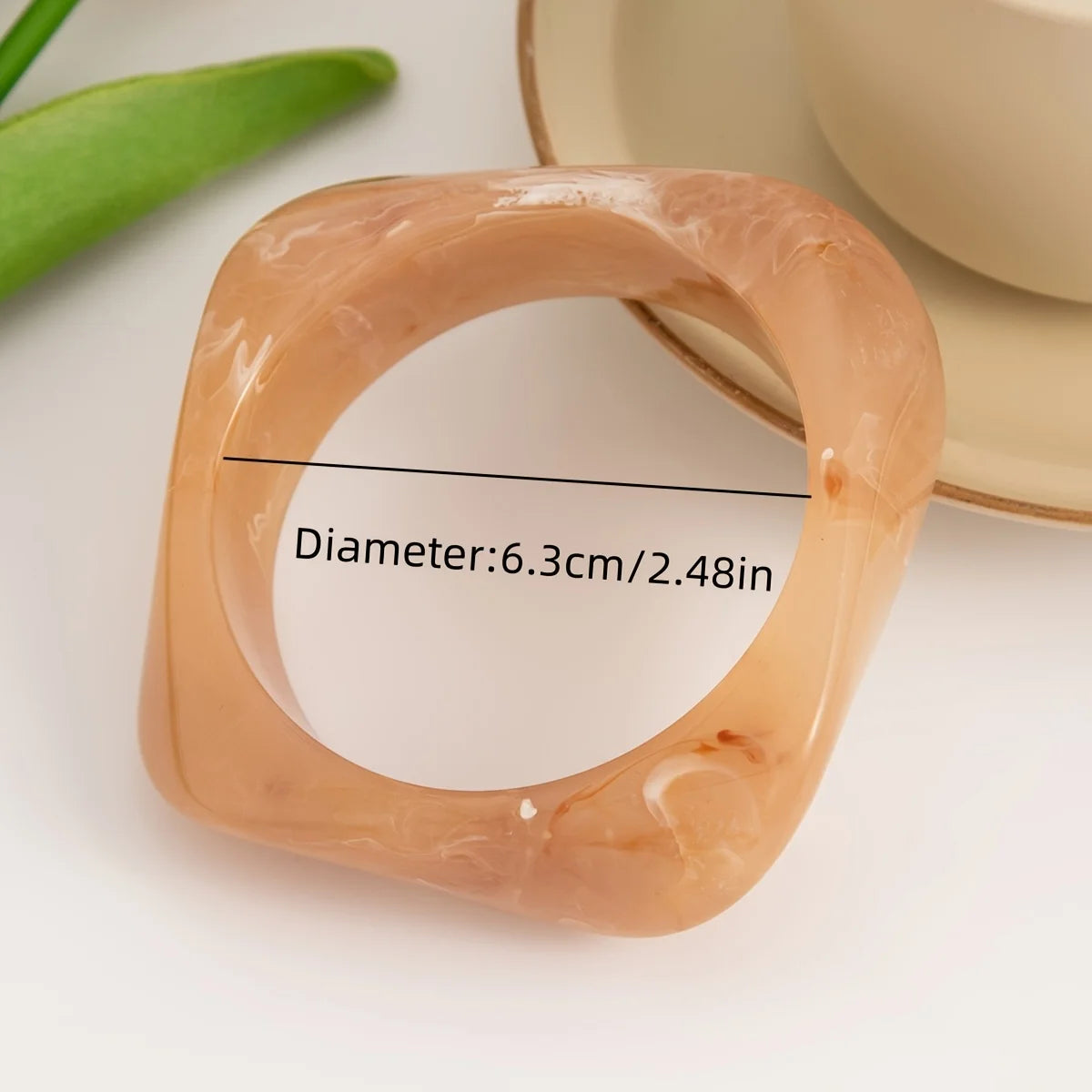 KMVEXO Vintage Punk Beige Khaki Thick Resin Acrylic Smudging Bangles Geometric Irregular Bangle Bracelets For Women Men Jewelry