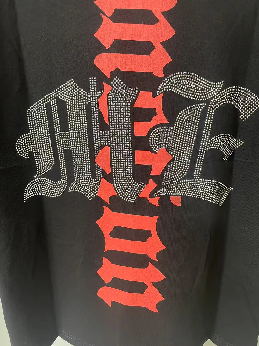 New Summer Letter Rhinestone Short Sleeve Black Mens Tshirts Streetwear Cotton Loose Round Neck Top Tees Oversized Unisex Tshirt