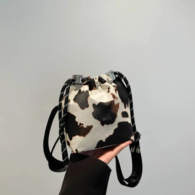 New Women's Mini Leopard Crossbody Bag Pu Leather Bucket Bag Drawstring Shoulder Bag Wide Strape Women's Bags Large Storage Bags