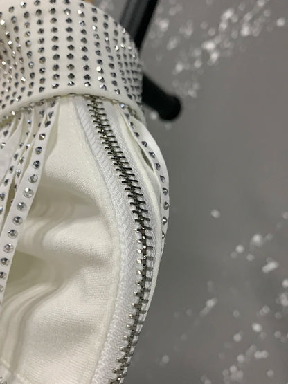 XFPV American Style Women's Shorts Summer Belt Gathered Waist Zipper Spliced Beading Tassel Shorts Female New Fashion 22D1803