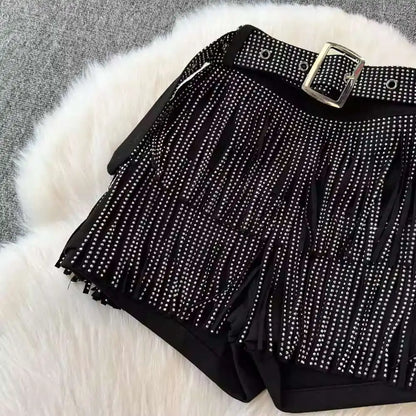XFPV American Style Women's Shorts Summer Belt Gathered Waist Zipper Spliced Beading Tassel Shorts Female New Fashion 22D1803