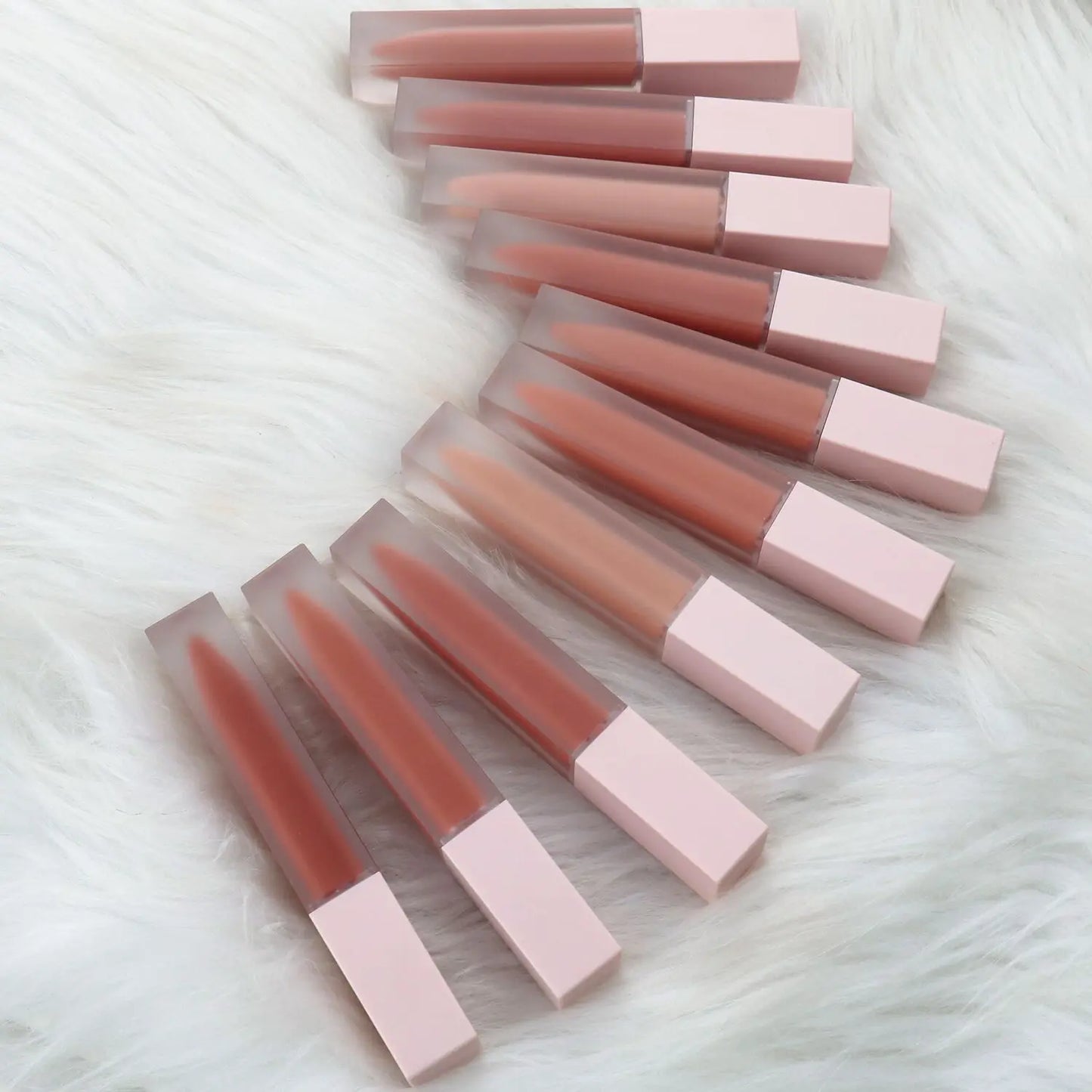 Free Private Label Liquid Lipstick Waterproof Lipsticks Vegan Pink Nude Matte Lipstick Wholesale Bulk For Business