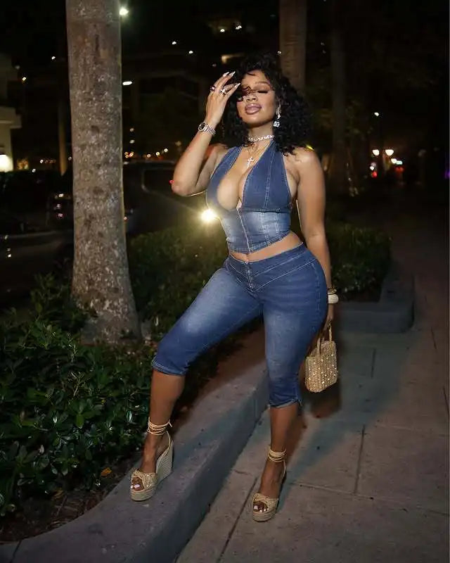 CM.YAYA Fashion ZIP Denim Women's Set sleeveless Crop Top and Calf Length Jeans Pants 2025 Two 2 Piece Sets Outfits Tracksuit