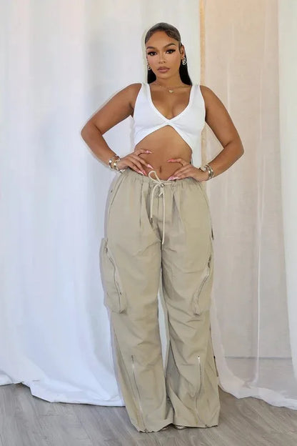 CM.YAYA Women Fashion Zipper Pocket Side Zip Fly Split Hem Wide Leg Safari Style Pants 2025 Drawstring Summer Cargo Trousers
