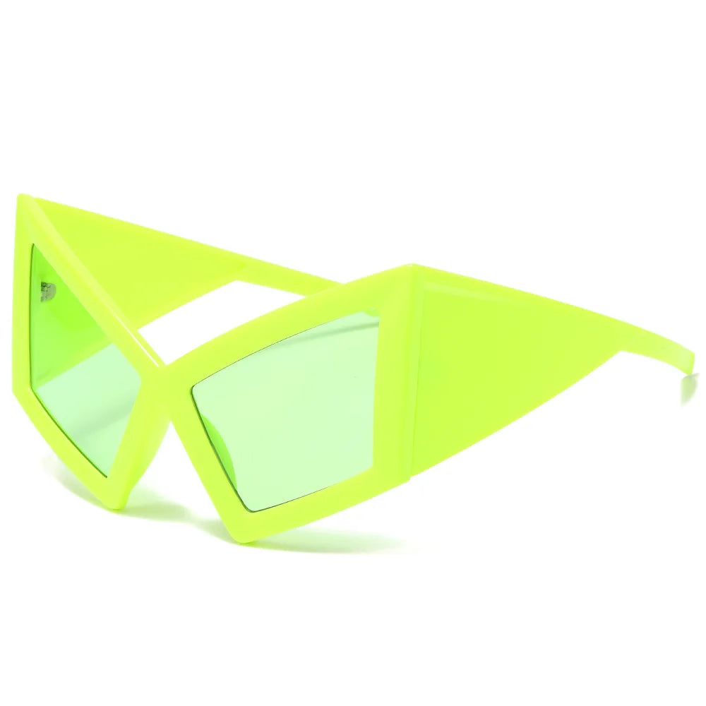 JNPCXI Fashion Oversized Cat Eye Sunglasses Women Red Shades UV400 Retro Gradient Men Wide Legs Sun Glasses