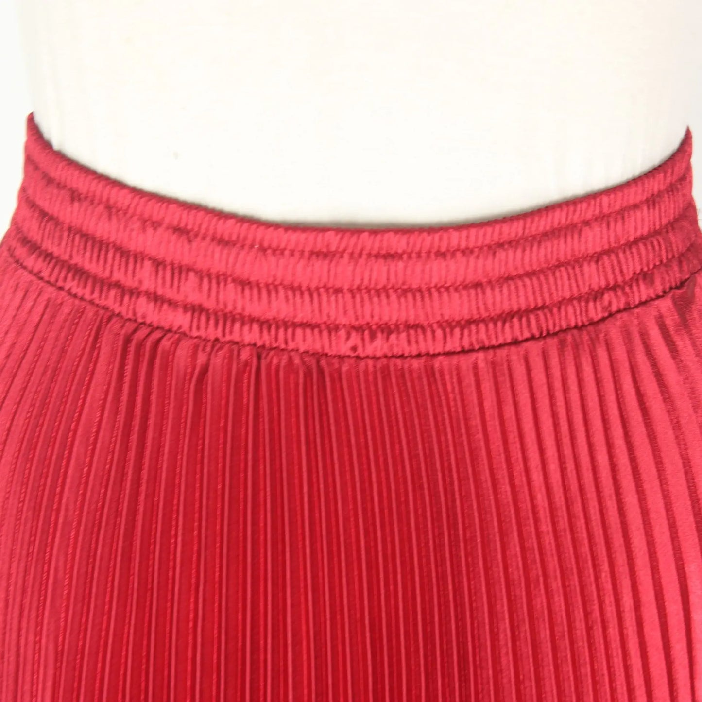Women's Fashion Pleated Mermaid Long Skirt Korean Style Casual High Waist Satin Flowy Skirts Shiny 19 Colors 2024 Spring SK500