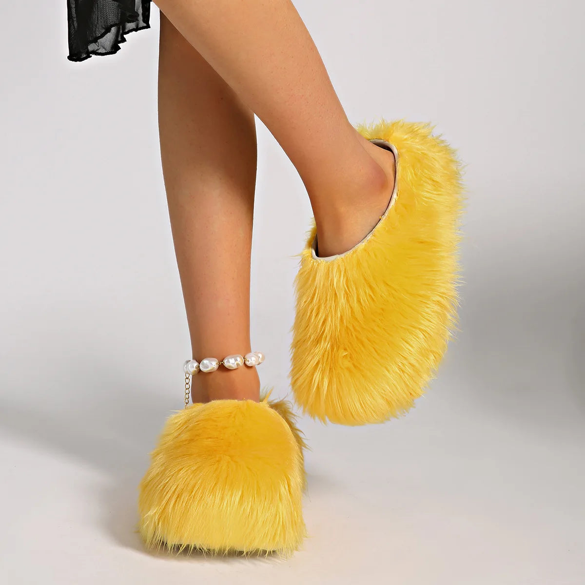 Modern Slippers Women's Faux Fur Adult Platform Mule Shoes Thick Sole Slides
