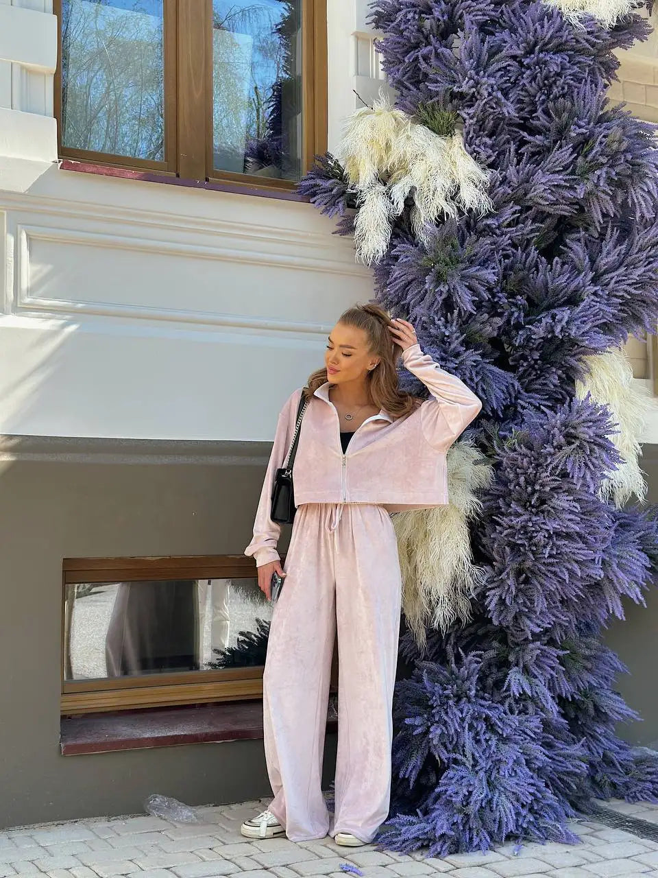 Autumn And Winter Long-sleeved Zipper Lapel Jacket Elastic Waist Wideleg Trousers Velvet Casual Two-Piece Suit For Office Ladies