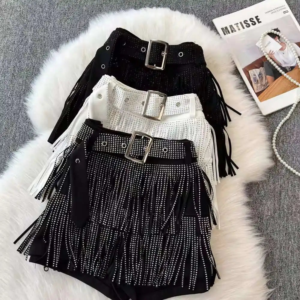 XFPV American Style Women's Shorts Summer Belt Gathered Waist Zipper Spliced Beading Tassel Shorts Female New Fashion 22D1803