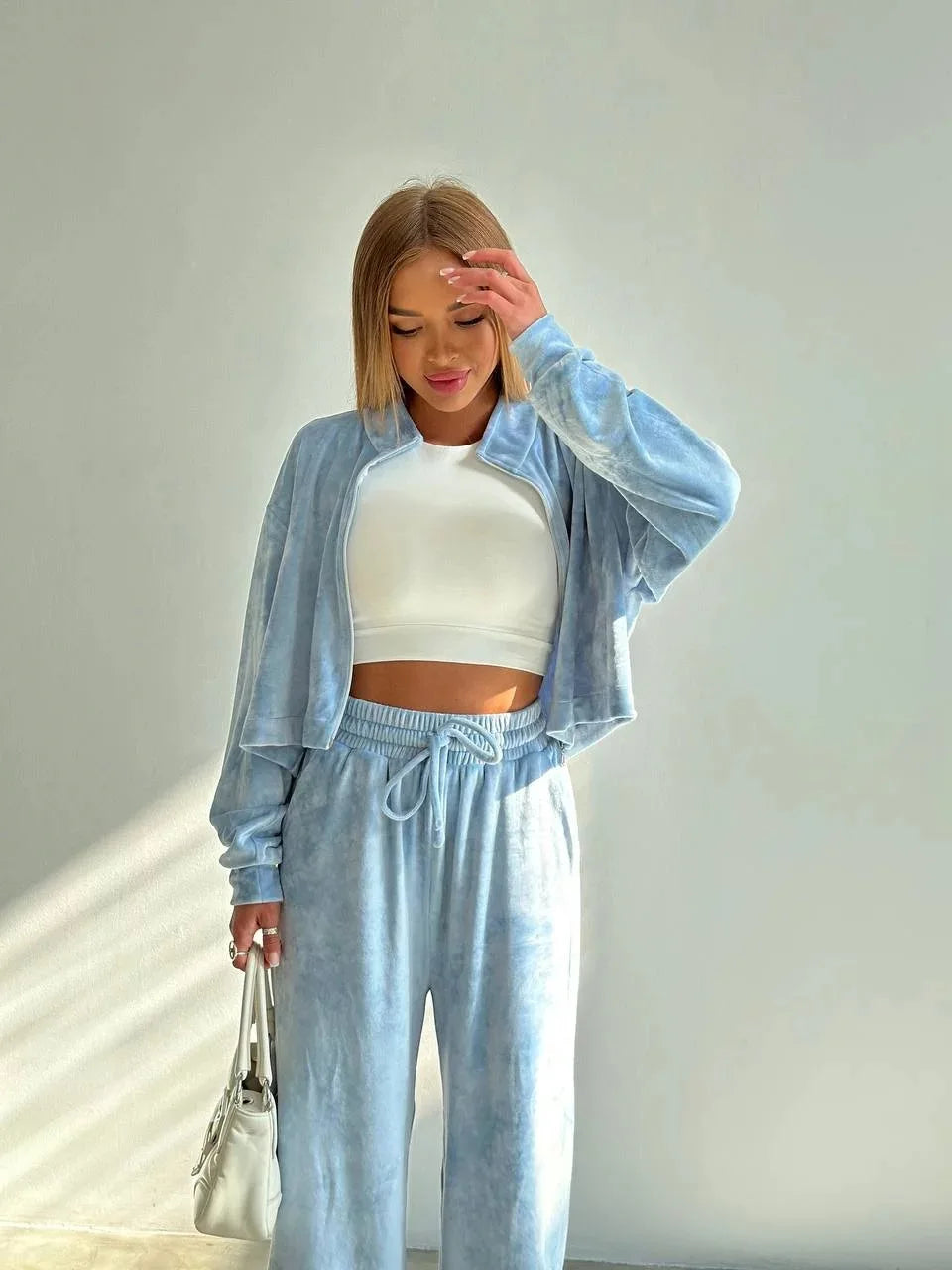 Autumn And Winter Long-sleeved Zipper Lapel Jacket Elastic Waist Wideleg Trousers Velvet Casual Two-Piece Suit For Office Ladies