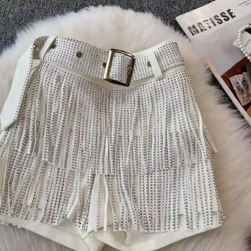 XFPV American Style Women's Shorts Summer Belt Gathered Waist Zipper Spliced Beading Tassel Shorts Female New Fashion 22D1803