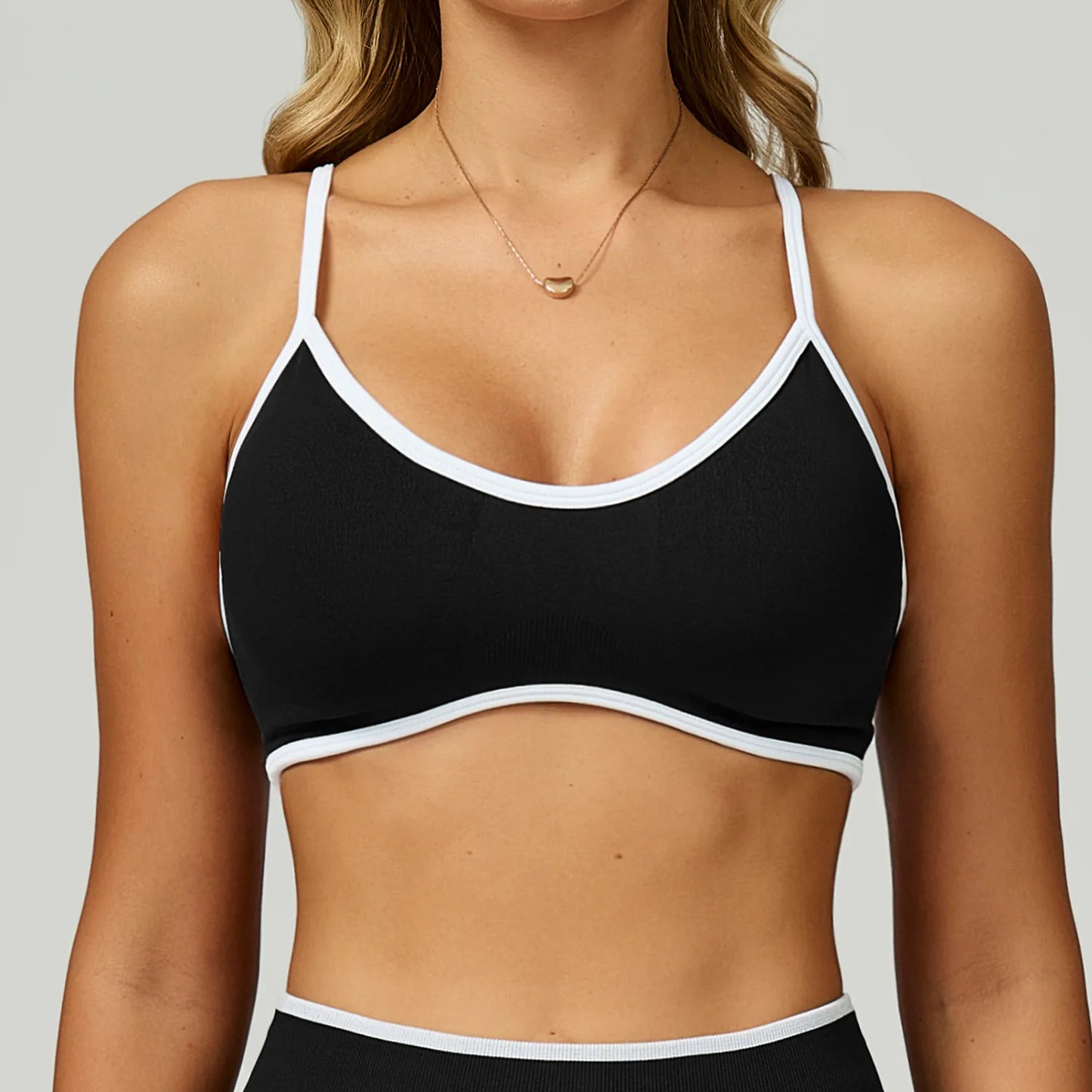 Customized LOGO women's seamless hemming sports beauty back fitness underwear running sports yoga bra top