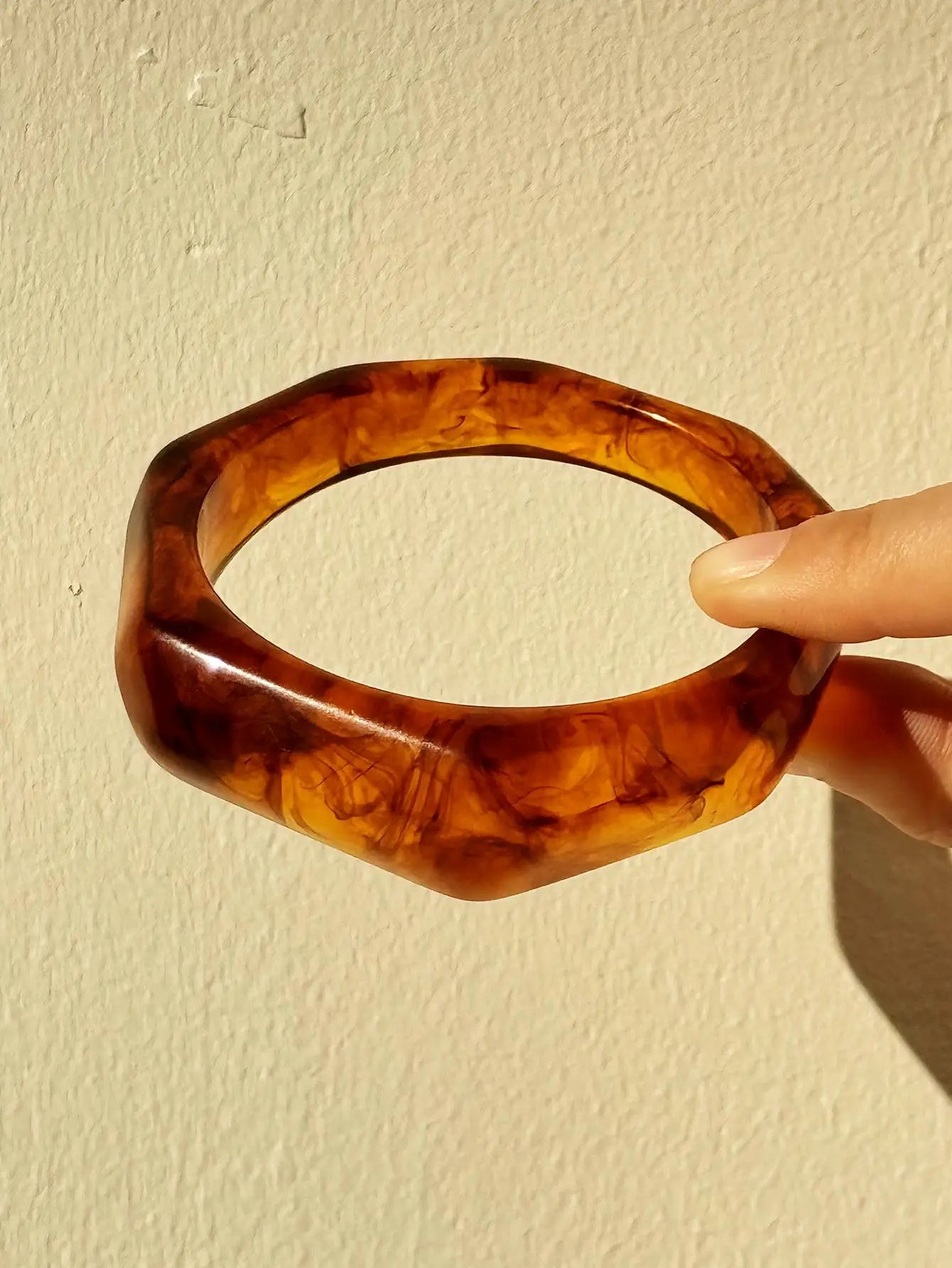 Brown Black White Contrast Geometric Irregular Resin Bracelet for Women Girl Summer Decoration Bangle HUANZHI 2025 NEW INS
