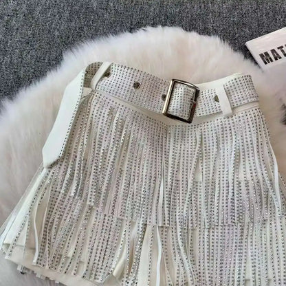 XFPV American Style Women's Shorts Summer Belt Gathered Waist Zipper Spliced Beading Tassel Shorts Female New Fashion 22D1803