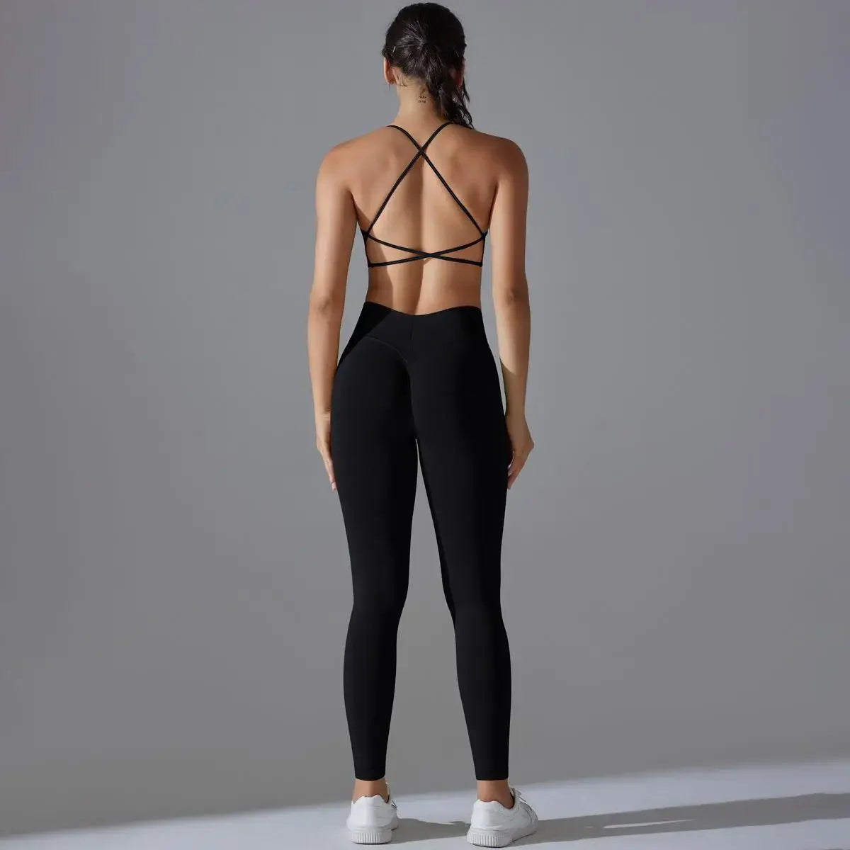 Customized LOGO seamless tight cross back sports underwear yoga set running fitness women's two-piece set