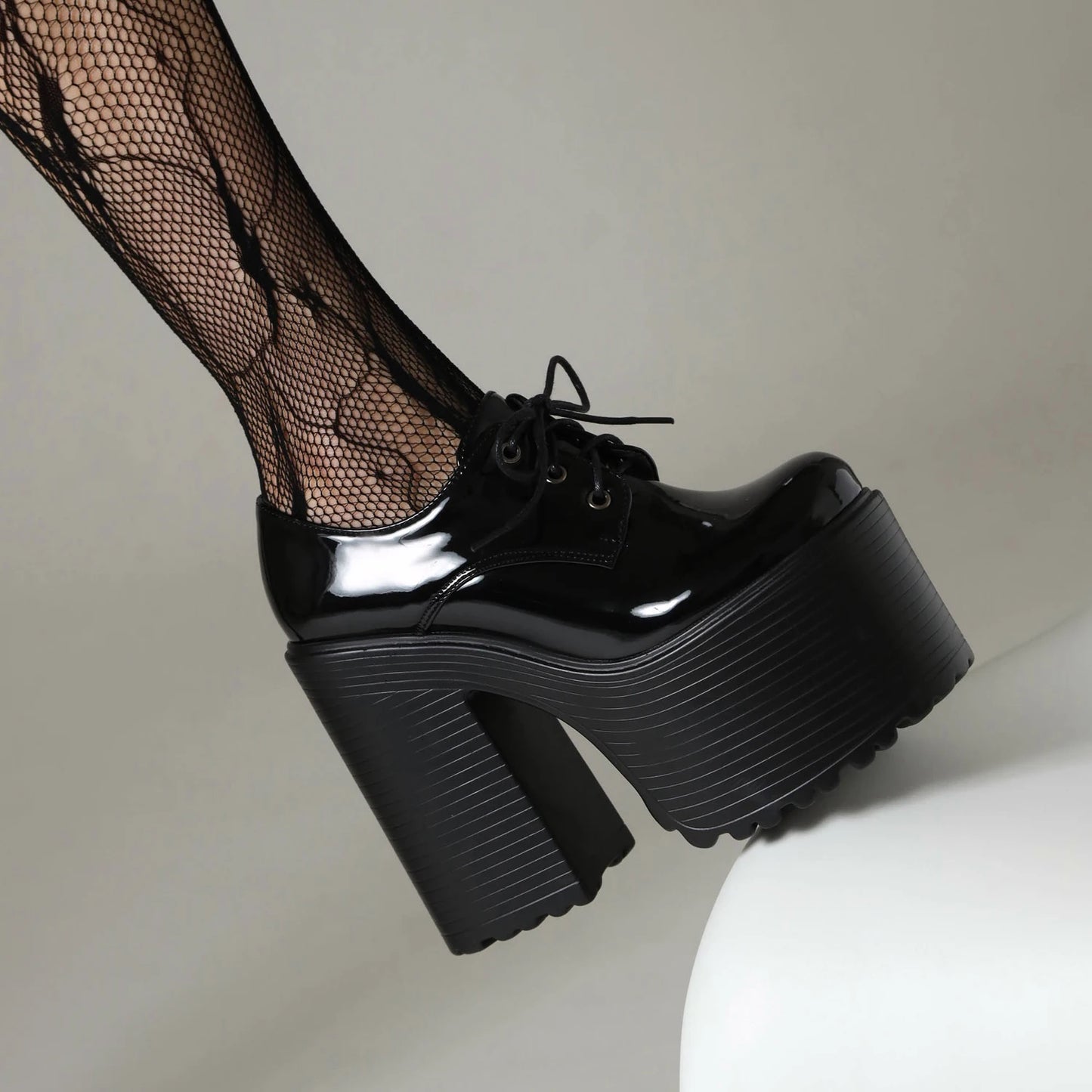 Ultra High Waterproof Platform Shiny Patent Leather Lace Up Women's Pumps Breathable Lining Thick Heels Punk Trendy High Heels