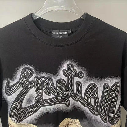 New Summer Letter Rhinestone Short Sleeve Black Mens Tshirts Streetwear Cotton Loose Round Neck Top Tees Oversized Unisex Tshirt