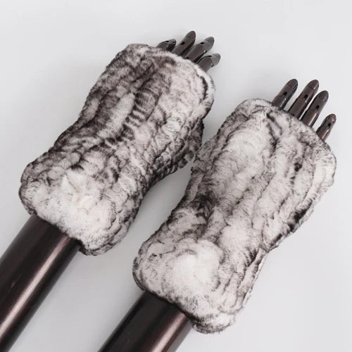 New Style Fashion 100% Genuine Rex Rabbit Fur Lady Gloves Women Winter Keep Warm Real Fur Glove Elastic Knit Outdoor Fur Mittens