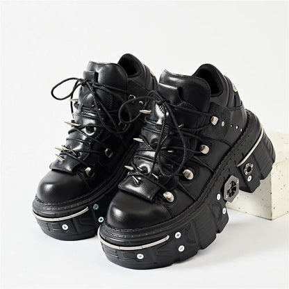 Punk Women Lace-Up Ankle Botas Mujer 2025 Rivet Metal Decoration Round Toe Thick Bottom Boots Woman Nightclub Rock Platform Shoe